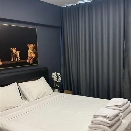 Sun Apartment Golem (Tirana)